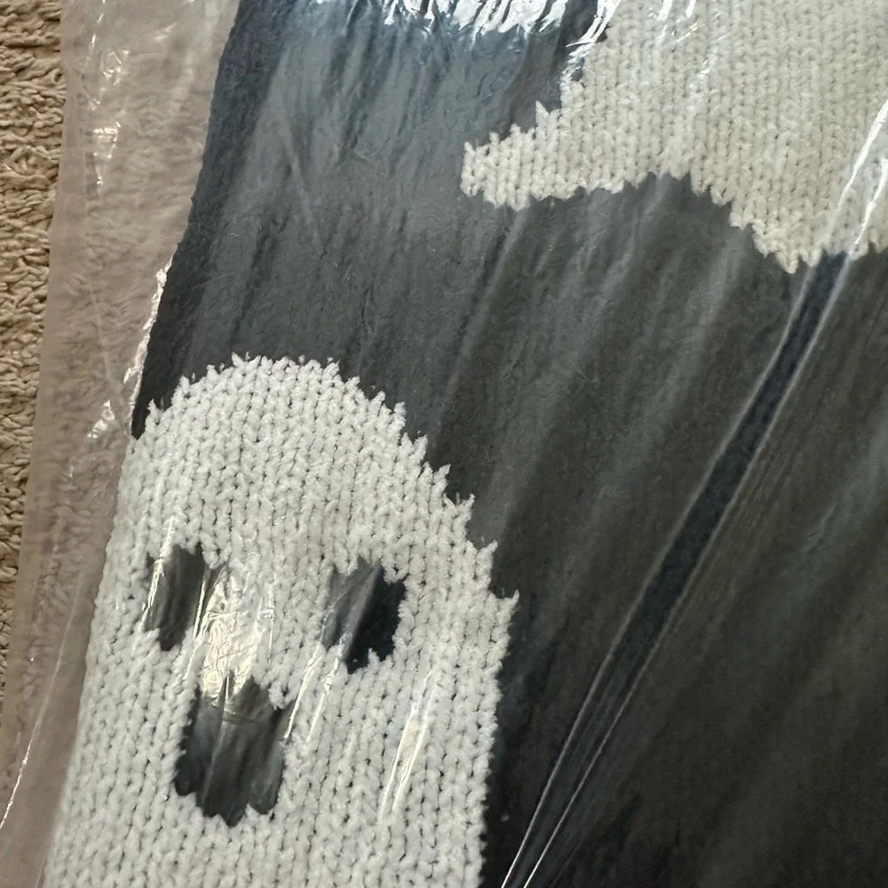 Storehouse Chenille Ghost Throw Blanket 50x60 Black White Halloween Tik Tok